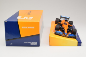McLaren MCL35M Mercedes #3 D. Ricciardo McLaren F1 Team Bahrain Grand Prix 2021 Minichamps 1:18 533211803 Rășină - imaginea 6 din 7