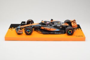McLaren MCL60 #81 O. Piastri Australian GP 2023 Minichamps 1:18 533231881 Metal