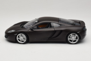 McLaren MP4-12C Matt Black Minichamps 1:18 110133021 Metal - imaginea 4 din 8