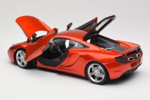 McLaren MP4-12C Orange Metallic Minichamps 1:18 110133020 Metal - imaginea 5 din 8