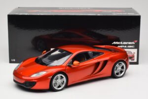 McLaren MP4-12C Orange Metallic Minichamps 1:18 110133020 Metal - imaginea 8 din 8