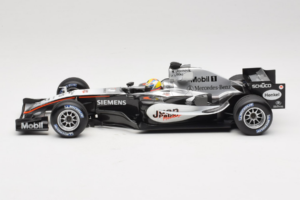 McLaren MP4-20 Mercedes #10 J.P. Montoya F1 2005 Minichamps 1:18 B66962338 Metal - imaginea 3 din 6