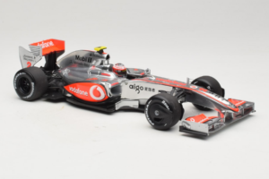 McLaren MP4-24 Mercedes #2 H. Kovalainen F1 2009 Dealer Edition Minichamps 1:18 B66960041 Metal - imaginea 4 din 7