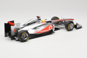 McLaren MP4-26 Mercedes #3 L. Hamilton Vodafone McLaren F1 2011 Minichamps 1:18 530111803 Metal - imaginea 2 din 7