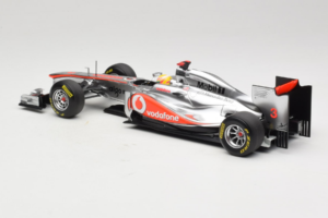 McLaren MP4-26 Mercedes #3 L. Hamilton Vodafone McLaren F1 2011 Minichamps 1:18 530111803 Metal - imaginea 5 din 7