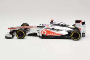 McLaren MP4-27 Mercedes #3 J. Button Vodafone McLaren Showcar F1 2012 Minichamps 1:18 530121873 Metal - imaginea 3 din 7