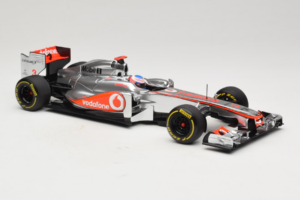 McLaren MP4-27 Mercedes #3 J. Button Vodafone McLaren Showcar F1 2012 Minichamps 1:18 530121873 Metal - imaginea 4 din 7