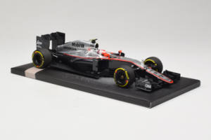 McLaren MP4-30 Honda #22 J. Button McLaren Honda F1 Team Australian Grand Prix 2015 Minichamps 1:18 537151822 Metal - imaginea 4 din 7