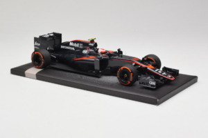 McLaren MP4-30 Honda #22 J. Button McLaren Honda F1 Team Spanish Grand Prix 2015 Minichamps 1:18 537151122 Metal - imaginea 4 din 7