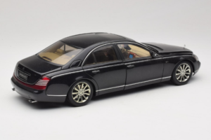 Maybach 57S Negru AUTOart 1:18 76156 Metal - imaginea 3 din 7