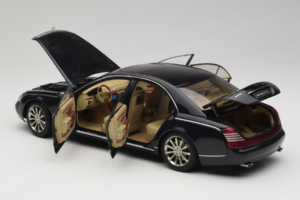 Maybach 57S Negru AUTOart 1:18 76156 Metal - imaginea 5 din 7