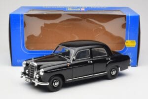 Mercedes 180 W120 Ponton Negru Revell 1:18 08973 Metal - imaginea 8 din 8