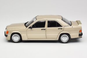 Mercedes 190E W201 2.3-16 Smoke Silver Metallic Norev 1:18 183831 Metal - imaginea 4 din 8