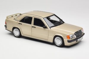 Mercedes 190E W201 2.3-16 Smoke Silver Metallic Norev 1:18 183831 Metal - imaginea 6 din 8