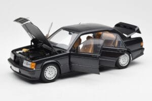 Mercedes 190E 2.3-16 W201 Albastru Negru Metallic AUTOart 1:18 76122 Metal - imaginea 2 din 8