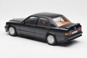 Mercedes 190E 2.3-16 W201 Albastru Negru Metallic AUTOart 1:18 76122 Metal - imaginea 7 din 8