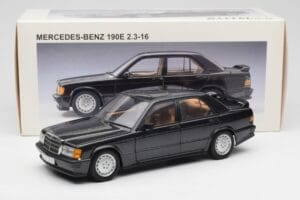 Mercedes 190E 2.3-16 W201 Albastru Negru Metallic AUTOart 1:18 76122 Metal - imaginea 8 din 8