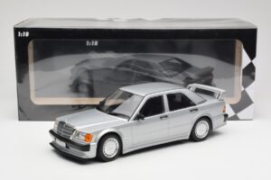 Mercedes 190E 2.5-16 EVO 1 W201 Argintiu Minichamps 1:18 155036001 Metal - imaginea 6 din 6