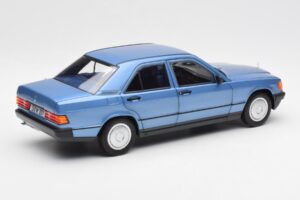 Mercedes 190E W201 Diamond Albastru Ediție Dealer Norev 1:18 B66040661 Metal - imaginea 3 din 8