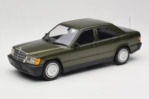 Mercedes 190E W201 Verde Metalizat Minichamps 1:18 155037001 Metal
