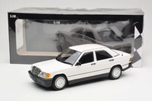 Mercedes 190E W201 Alb Minichamps 1:18 155037002 Metal - imaginea 6 din 6