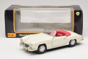 Mercedes 190SL Alb Maisto 1:18 50274 Metal - imaginea 8 din 8