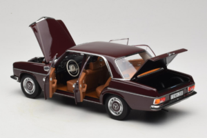 Mercedes 200 W115 Brun Roșcat Închis Norev 1:18 183778 Metal - imaginea 5 din 8