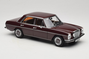 Mercedes 200 W115 Brun Roșcat Închis Norev 1:18 183778 Metal - imaginea 6 din 8