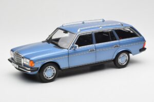 Mercedes 200 S123 T-Model Diamond Albastru Ediție Dealer Norev 1:18 B66040671 Metal