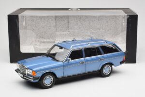 Mercedes 200 S123 T-Model Diamond Albastru Ediție Dealer Norev 1:18 B66040671 Metal - imaginea 8 din 8
