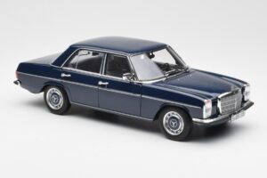 Mercedes 200 W114 Midnight Albastru Ediție Dealer Norev 1:18 B66040694 Metal - imaginea 6 din 8