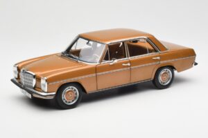 Mercedes 200 W115 Bycane Auriu Ediție Dealer Norev 1:18 B66040665 Metal