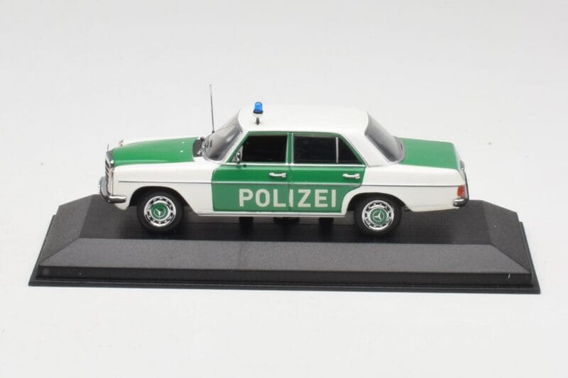 Mercedes 200 W115 Poliție Minichamps 1:43 400034090 Metal