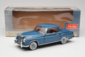 Mercedes 220 SE W128 Albastru Sun Star 1:18 3561 Metal - imaginea 8 din 8