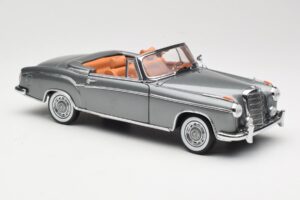 Mercedes 220 SE W128 Cabriolet Grey Metallic Sun Star 1:18 3352-M1 Metal - imaginea 6 din 8