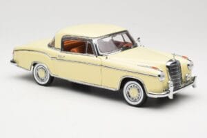 Mercedes 220 SE W128 Coupe Bej Sun Star 1:18 3562 Metal - imaginea 6 din 8