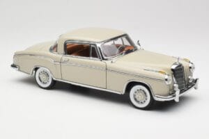 Mercedes 220 SE W128 Coupe Gri Deschis Sun Star 1:18 3568 Metal - imaginea 6 din 8