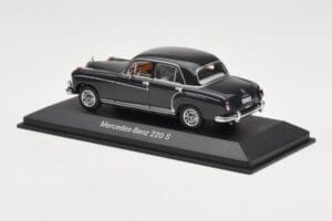 Mercedes 220S W180 Gri Deschis Minichamps 1:43 B66040534 Metal - imaginea 3 din 4