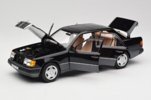 Mercedes 230E W124 AMG Wheels Negru Ediție Limitată Norev 1:18 183950 Metal - imaginea 2 din 12