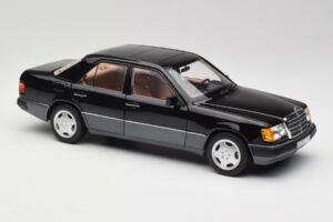 Mercedes 230E W124 AMG Wheels Negru Ediție Limitată Norev 1:18 183950 Metal - imaginea 6 din 12