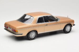 Mercedes 280 CE C123 Auriu Norev 1:18 183587 Metal - imaginea 2 din 6
