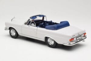 Mercedes 280 SE W111 Cabriolet Gri Deschis Norev 1:18 183530 Metal - imaginea 7 din 8