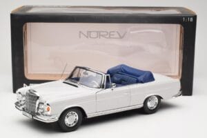 Mercedes 280 SE W111 Cabriolet Gri Deschis Norev 1:18 183530 Metal - imaginea 8 din 8