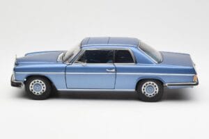 Mercedes 280C/8 W114 Coupe Albastru Metallic AUTOart 1:18 76187 Metal - imaginea 4 din 8
