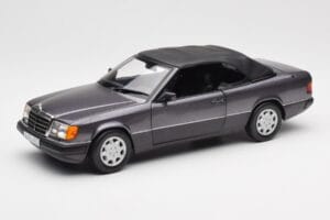 Mercedes 300 CE-24 W124 Cabriolet Violet Metallic Norev 1:18 183567 Metal - imaginea 3 din 10