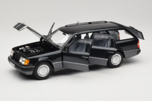 Mercedes 300 D W124 Break Negru Norev 1:18 183960 Metal - imaginea 2 din 8