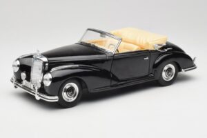 Mercedes 300 S W188 Cabriolet Negru Tchibo 1:18 36782 Metal