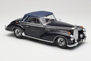 Mercedes 300 SC W188 Cabriolet Softtop Albastru Închis KK-Scale 1:18 KKDC180944 Metal - imaginea 4 din 6