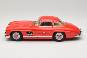 Mercedes 300 SL Gullwing Roșu Minichamps 1:18 180039001 Metal - imaginea 4 din 8