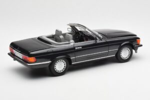 Mercedes 300 SL R107 Negru Pearl Ediție Dealer Norev 1:18 B66040678 Metal - imaginea 4 din 10